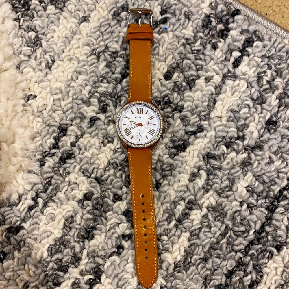Brown leather fossil watch